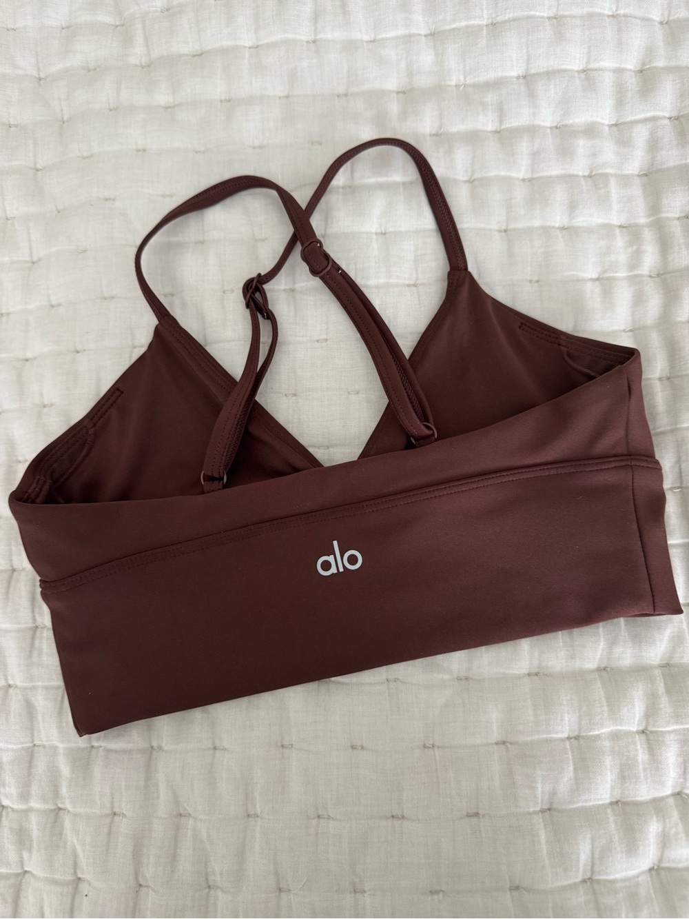 Alo Strappy Sports Bra in Deep Brown